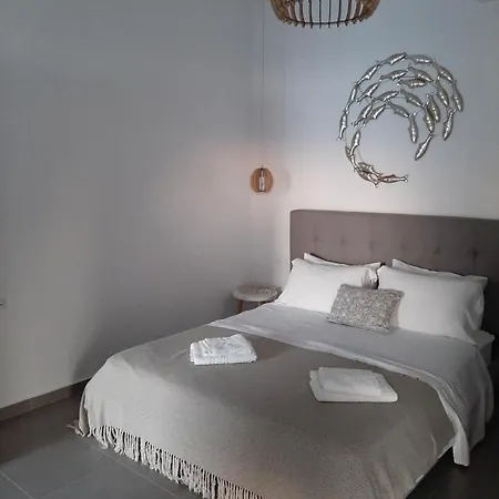 펜션 Flora In Paros 나오우사