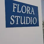 Flora In Paros Náoussa