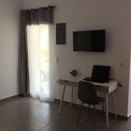 Holiday home Flora In Paros