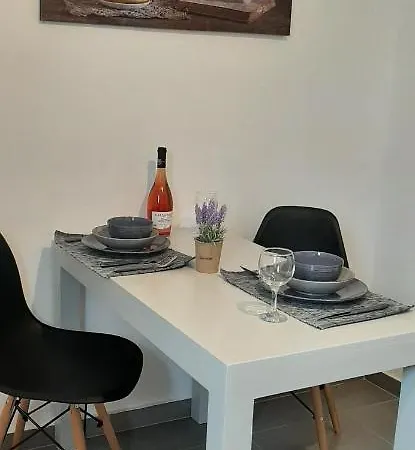 Ferienhaus Flora In Paros *