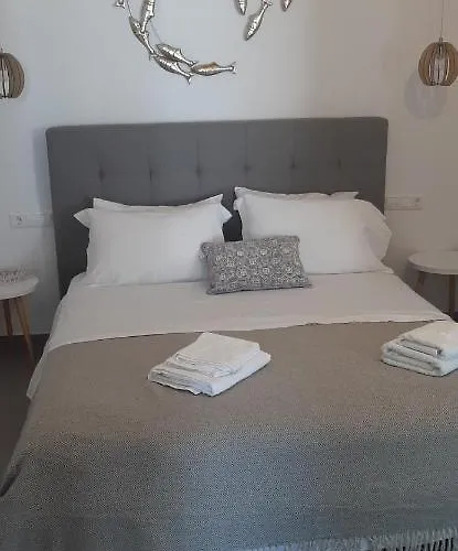 Flora In Paros Hébergement de vacances *